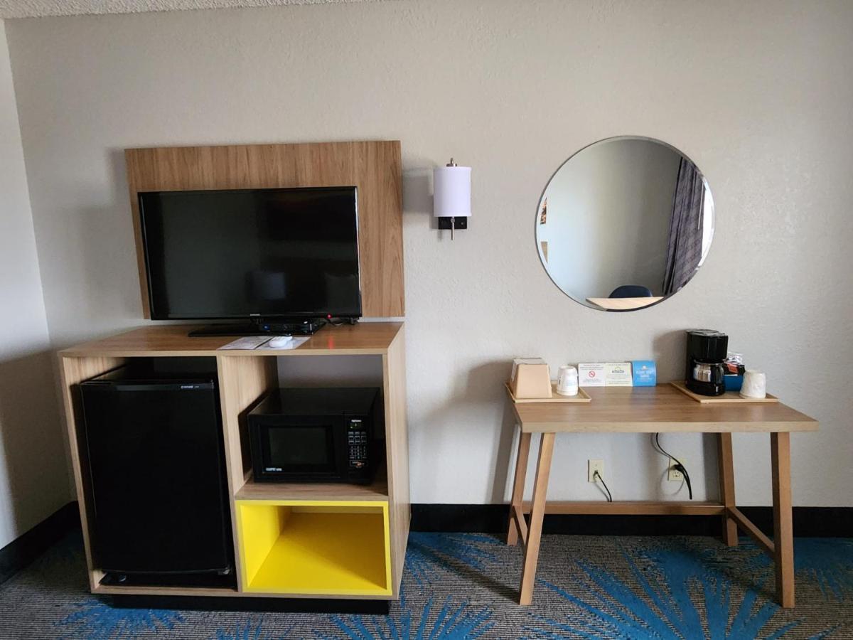 Days Inn By Wyndham Tucumcari Exteriör bild