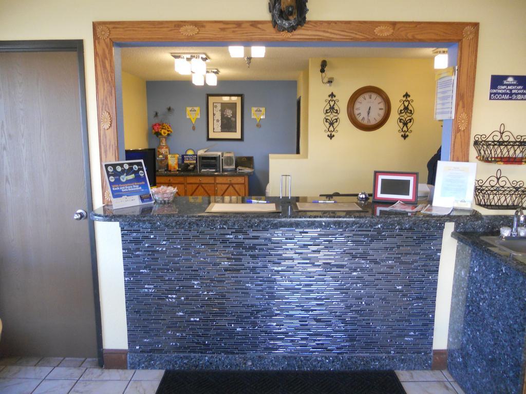 Days Inn By Wyndham Tucumcari Exteriör bild